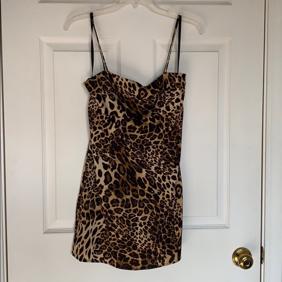 Superdown Bertie Mini Dress in Leopard - Picture 2 of 9